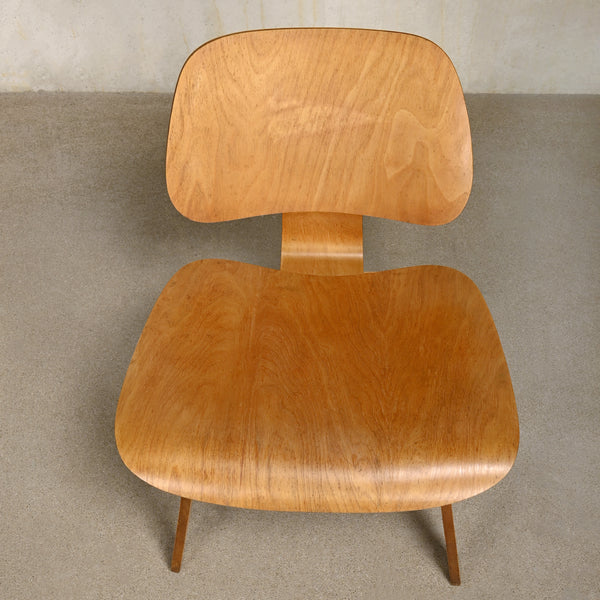 Charles & Ray Eames vintage LCW Ash plywood 1955
