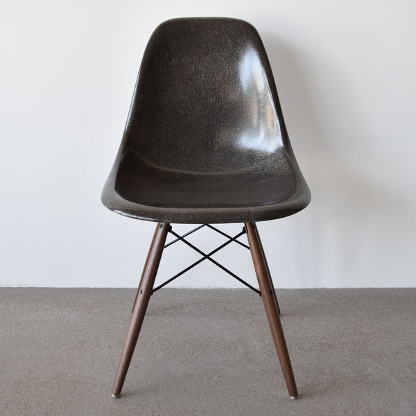 Charles and Ray Eames DSW Charcoal