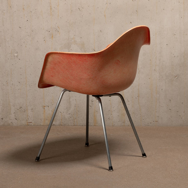 Charles and Ray Eames DAX Salmon (Zenith)
