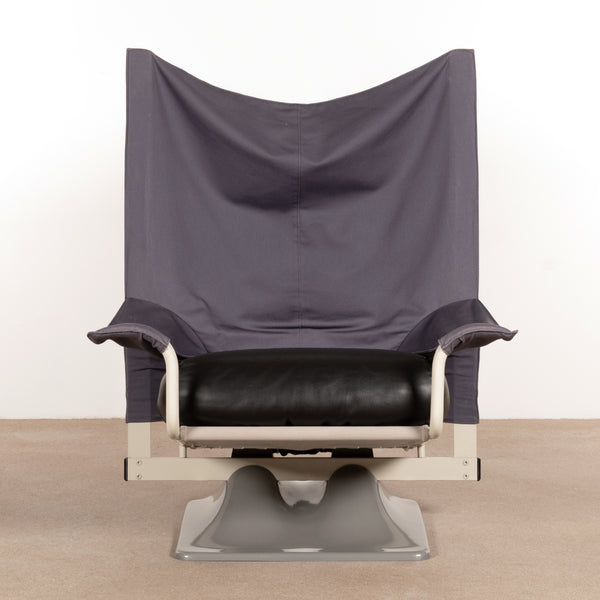 Paolo Deganello AEO Lounge chair