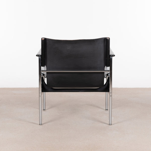 Charles Pollock Armchair, model 657 black leather