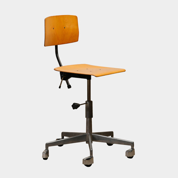 Jørgen Rasmussen industrial Office / Desk Chair in light wood for Labofa