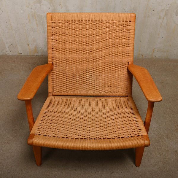 Hans J. Wegner CH25 Lounge Chair